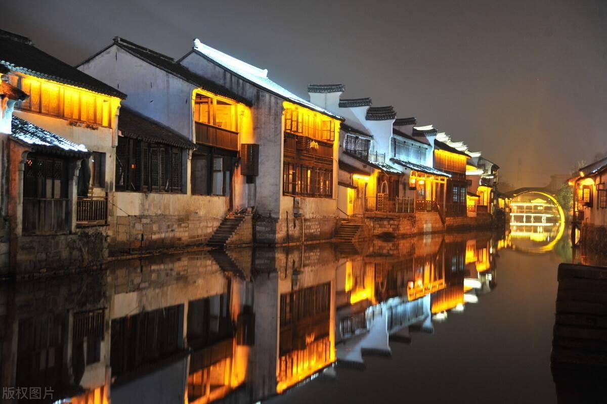 贵阳市水务管理局直属单位市水政支队阿哈水库执法大队开展退休干部座谈会